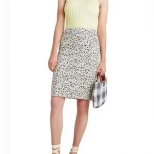 EUC Anthropologie Maeve Leopard Print Jacquard Pencil Skirt Size Small